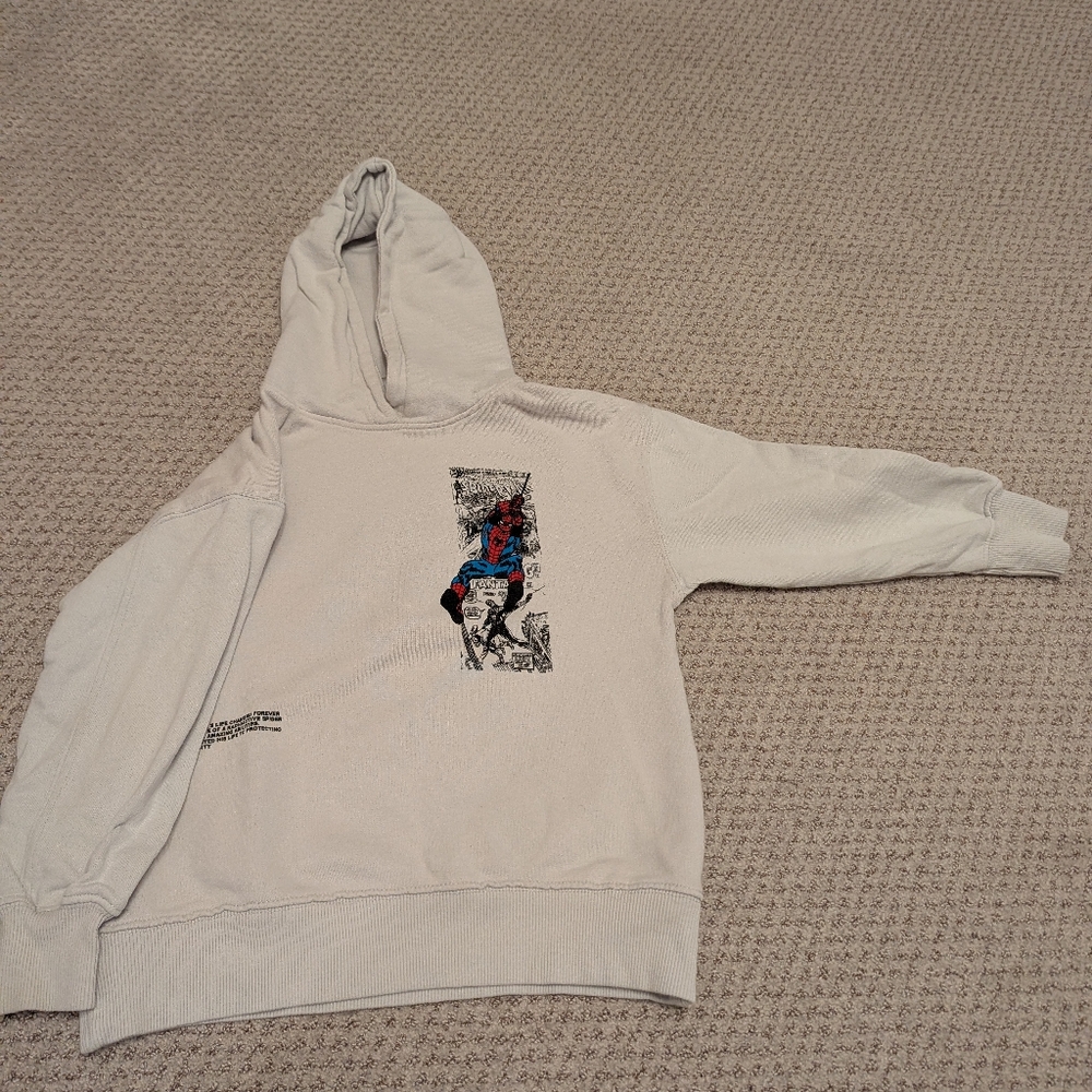 Kids size 7 Gray Spiderman Graphic Hoodie from Zara